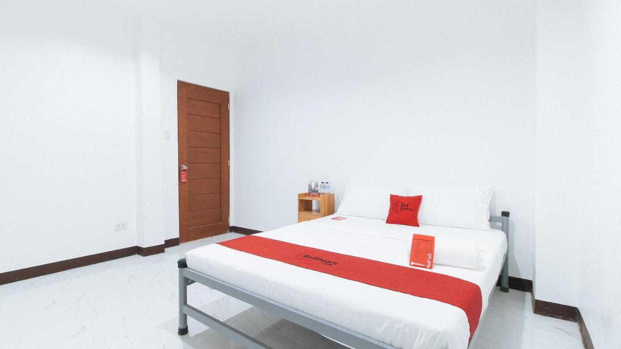 Reddoorz At Good 101 Paranaque Paranaque City Eksteriør billede