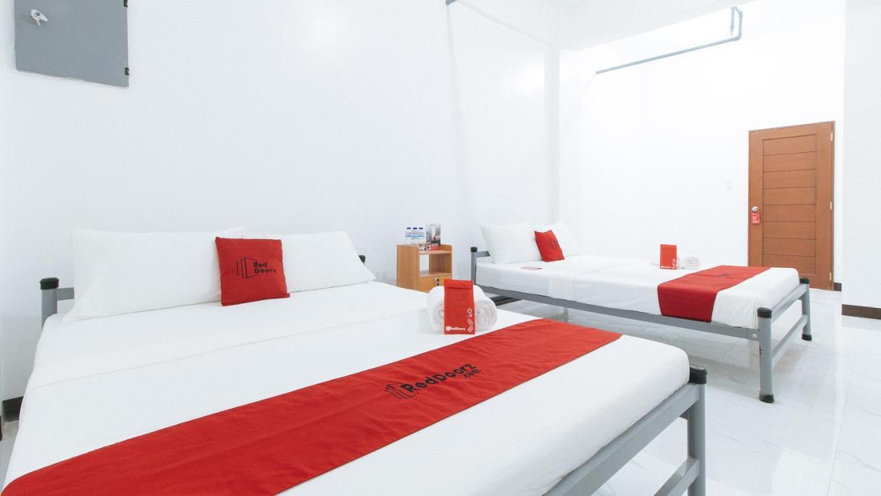 Reddoorz At Good 101 Paranaque Paranaque City Eksteriør billede